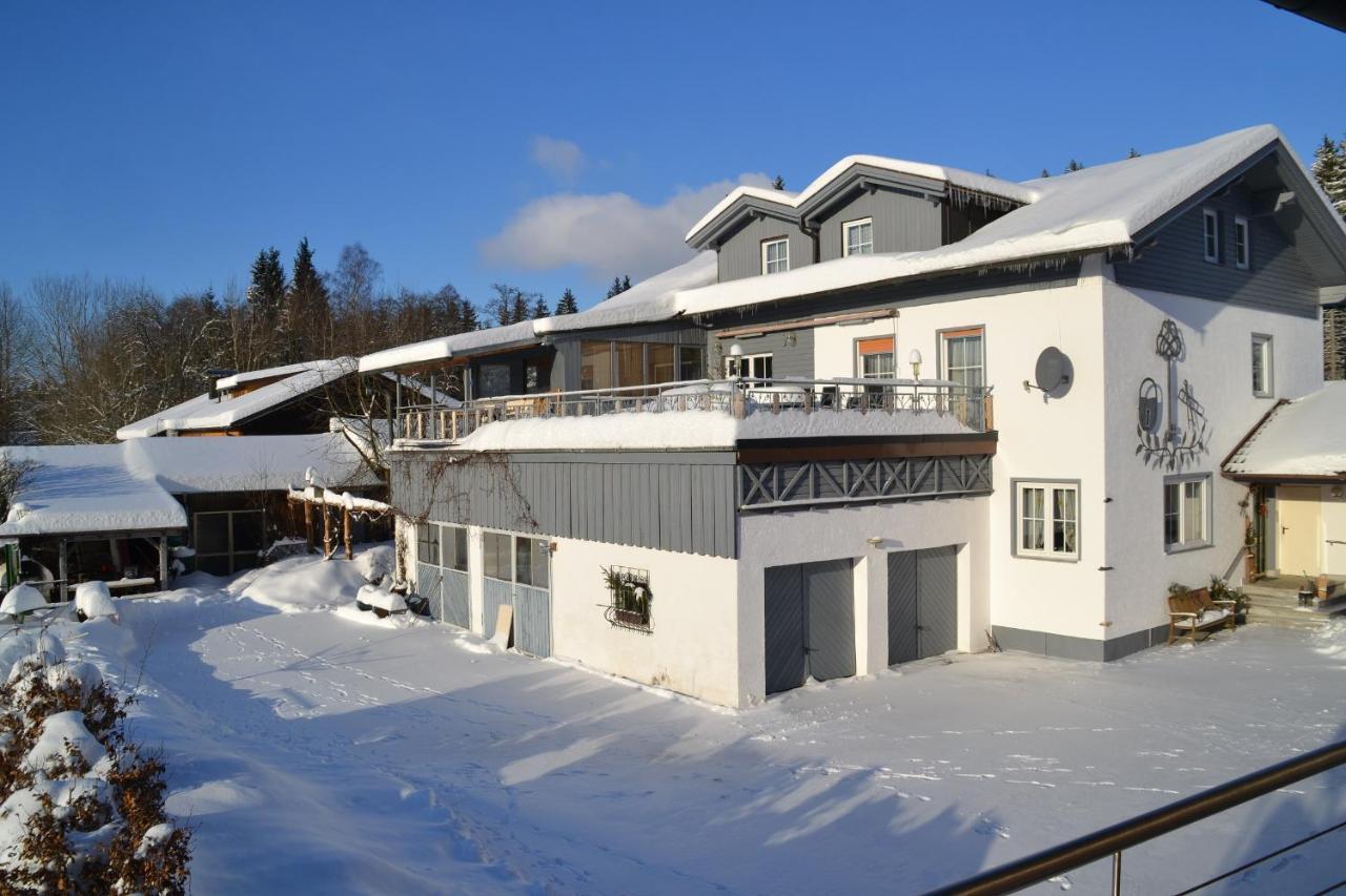 Erlebnispension Zum Wanderer Sepp Arnbruck Exterior photo